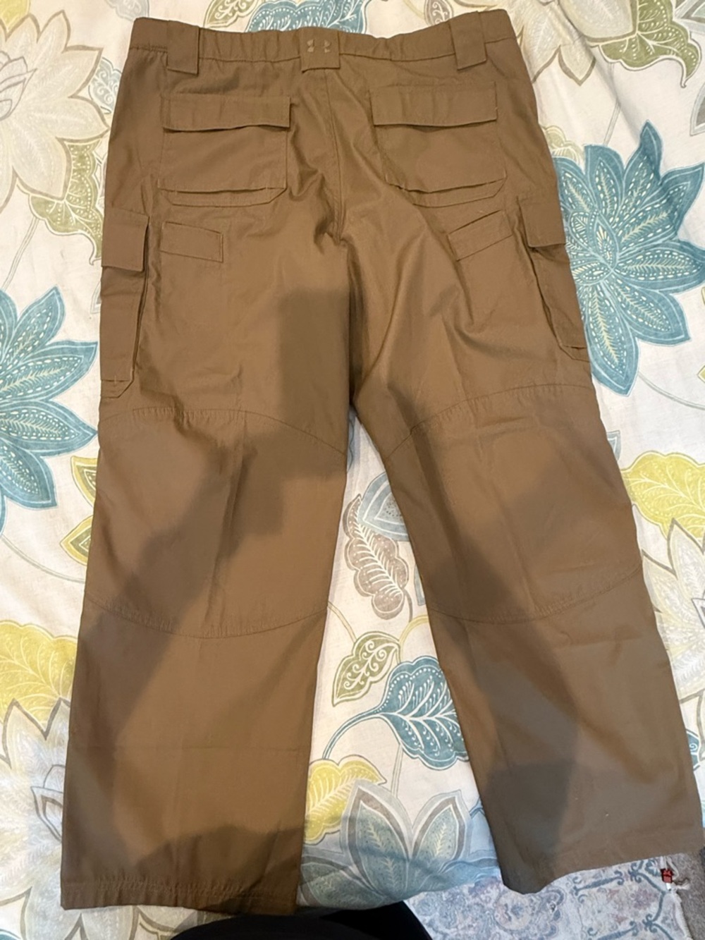 Under Armour Brown Tactical Cargo Pants with Multiple Pockets